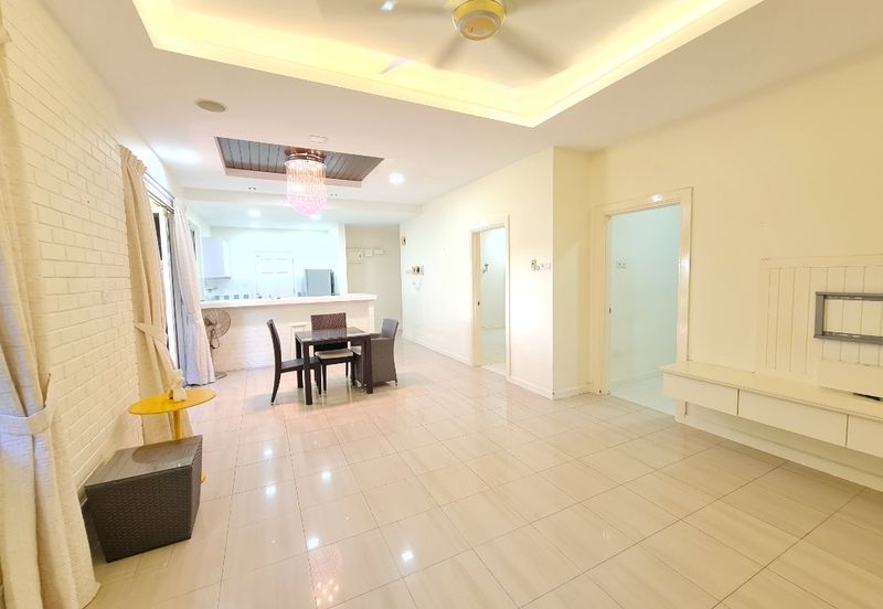 Desa ParkCity (Adora)