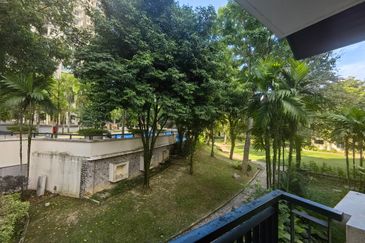 Desa ParkCity (Nadia Parkhomes)