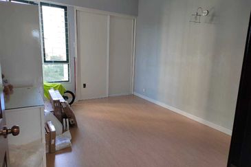 Desa ParkCity (Nadia Parkfront Condominium)