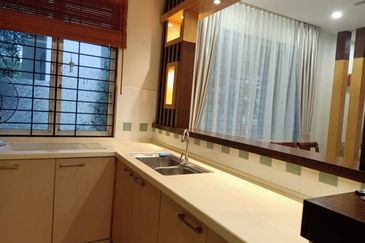 Desa ParkCity (Adora)