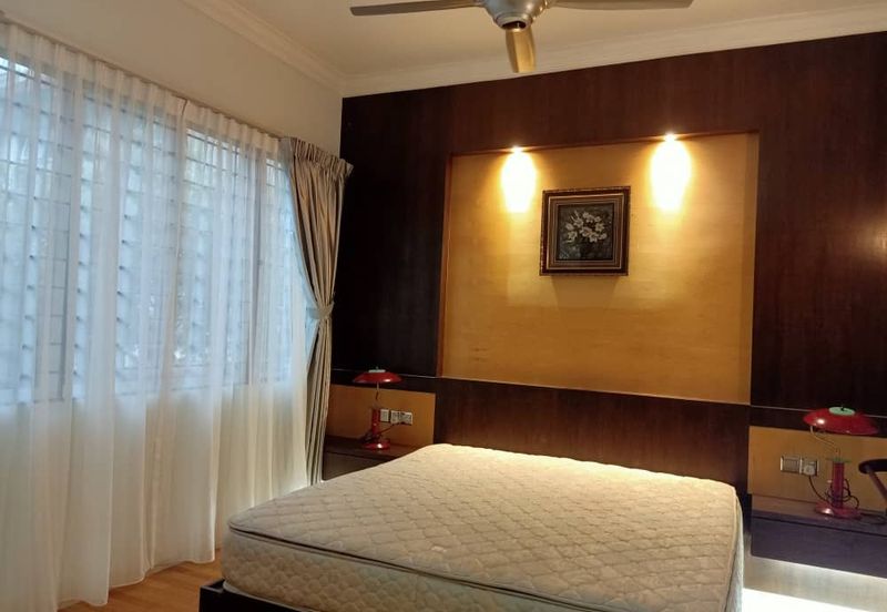 Desa ParkCity (Adora)