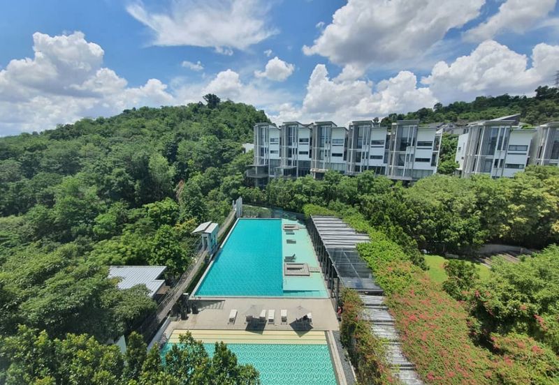 The Mansions @ Parkcity Heights