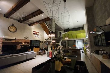 The Mansions @ Parkcity Heights