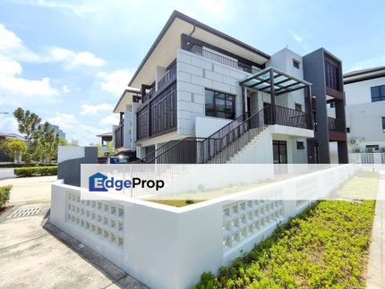 Luxurious 3-Storey End Lot Terrace House in The Mulia Residences, Cyberjaya - Your Dream Home Awaits!, Selangor, Cyberjaya
