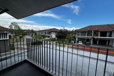 Isle of Botanica, Setia Eco Glades