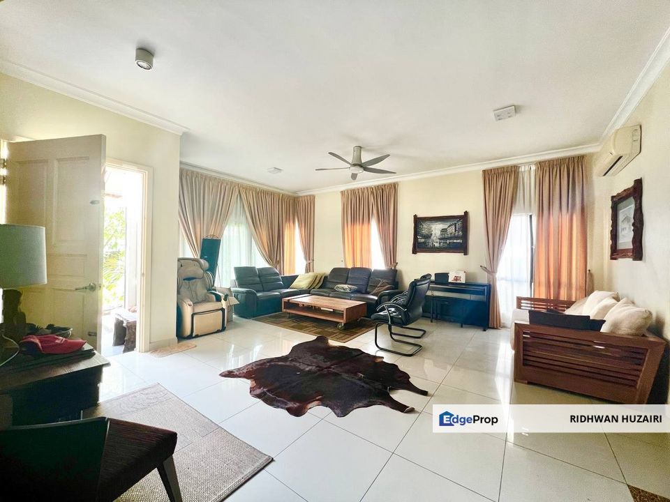 Cheapest Bungalow Double Storey Saujana Villa Kajang , Selangor, Kajang