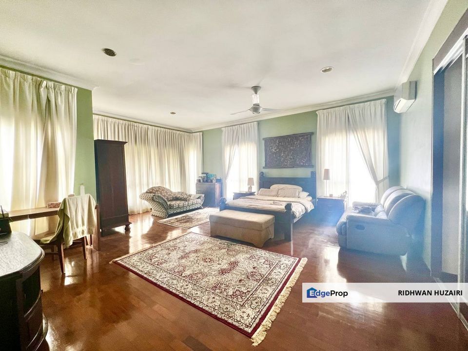 Cheapest Bungalow Double Storey Saujana Villa Kajang , Selangor, Kajang