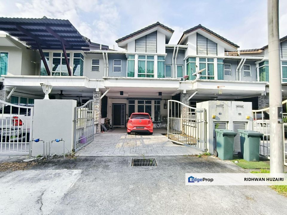 Double Storey House Aster Seksyen 4 Tambahan Bandar Baru Bangi, Selangor, Bangi