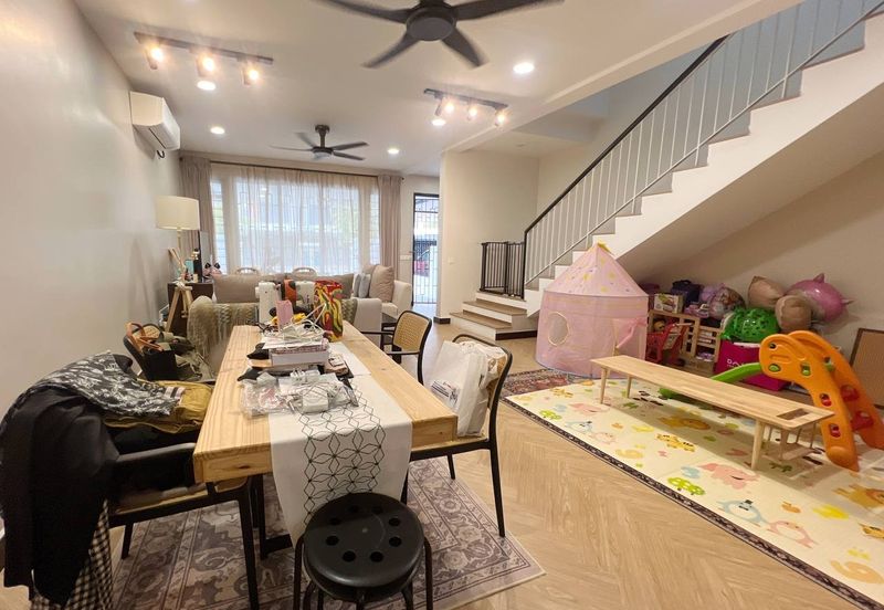 Elmina Green Three @ City of Elmina