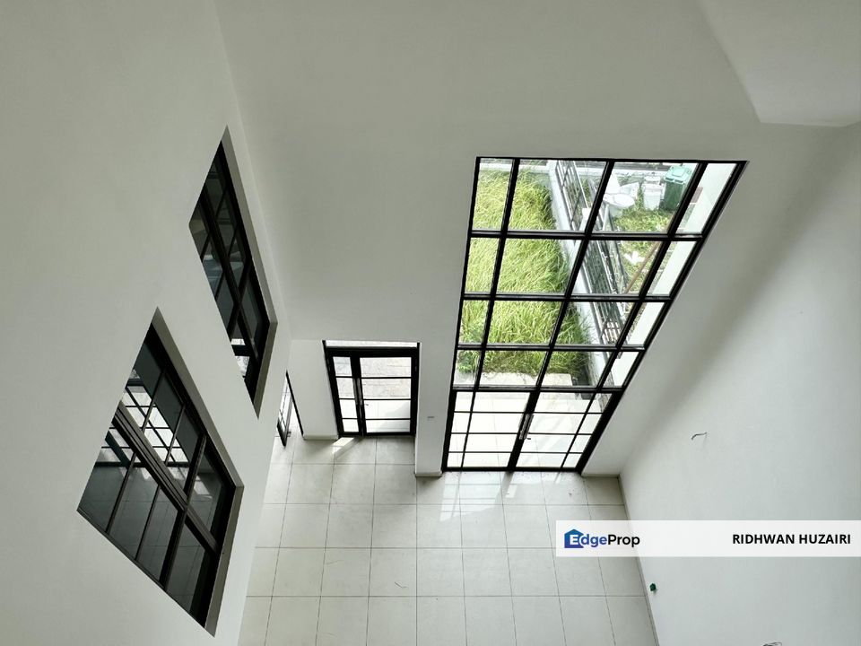 Seksyen 3 Bandar Baru Bangi 2.5 Storey Semi Detached House For Sale, Selangor, Bangi