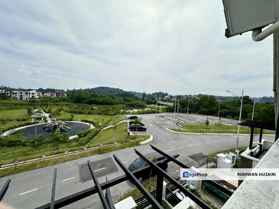 Seksyen 3 Bandar Baru Bangi 2.5 Storey Semi Detached House For Sale, Selangor, Bangi