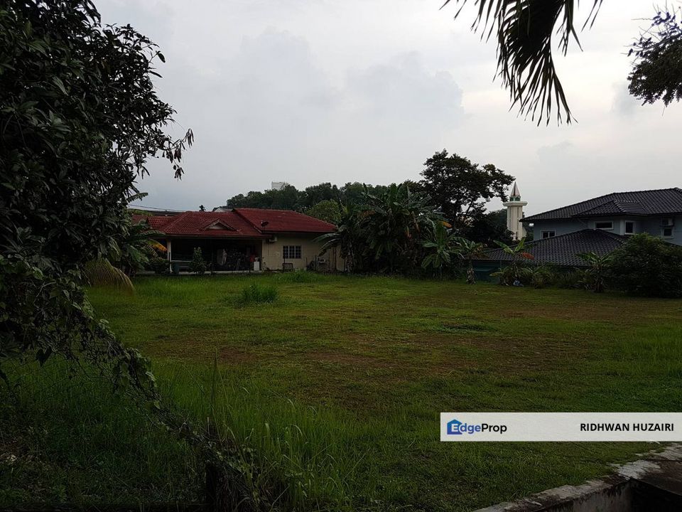 Taman Tenaga Puchong Bungalow Lot Corner For Sale, Selangor, Puchong
