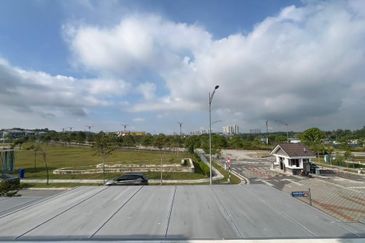 Serenia Amani @ Serenia City