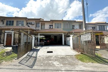 Pusat Bandar Putra Permai