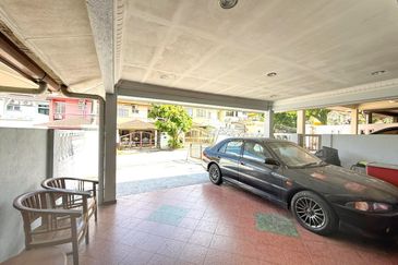 Pusat Bandar Putra Permai