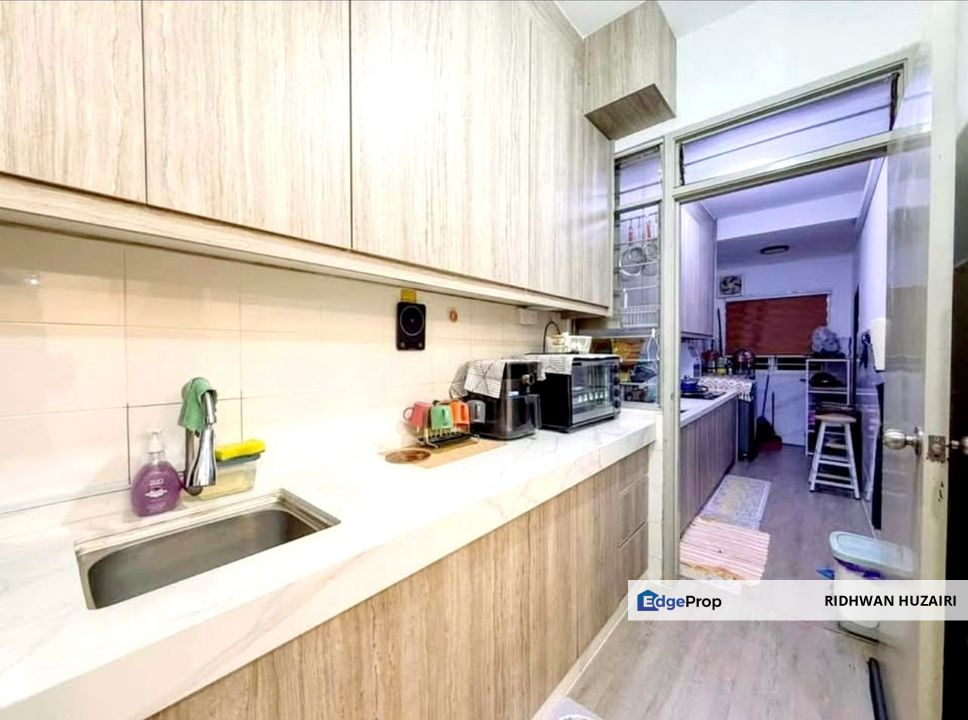 Bandar Seri Putra Bang Town House For Sale, Selangor, Bangi