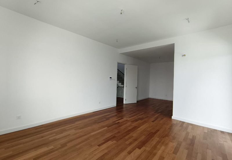 Broadleaf Residences, Hometree