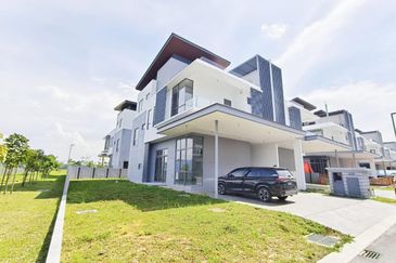 Broadleaf Residences, Hometree