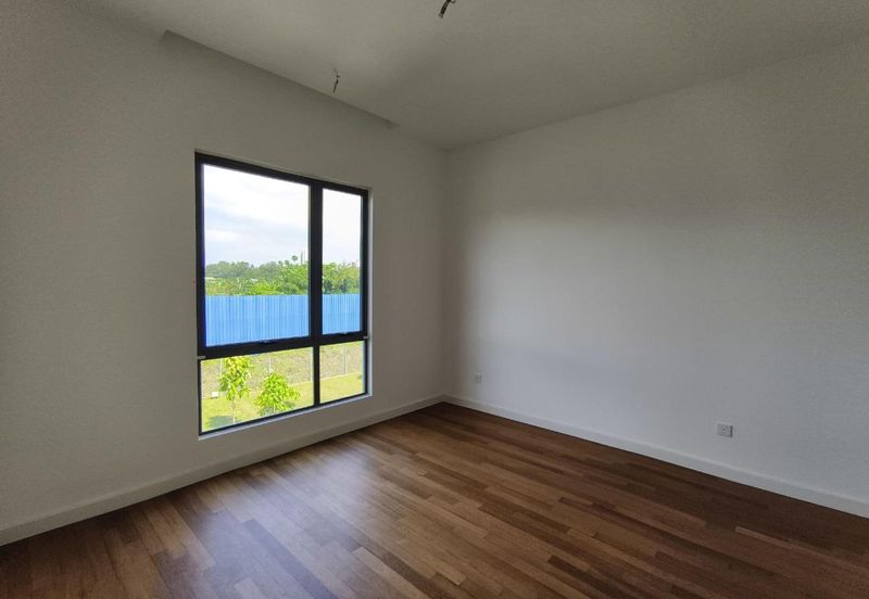 Broadleaf Residences, Hometree