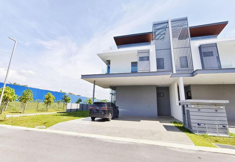 Broadleaf Residences, Hometree