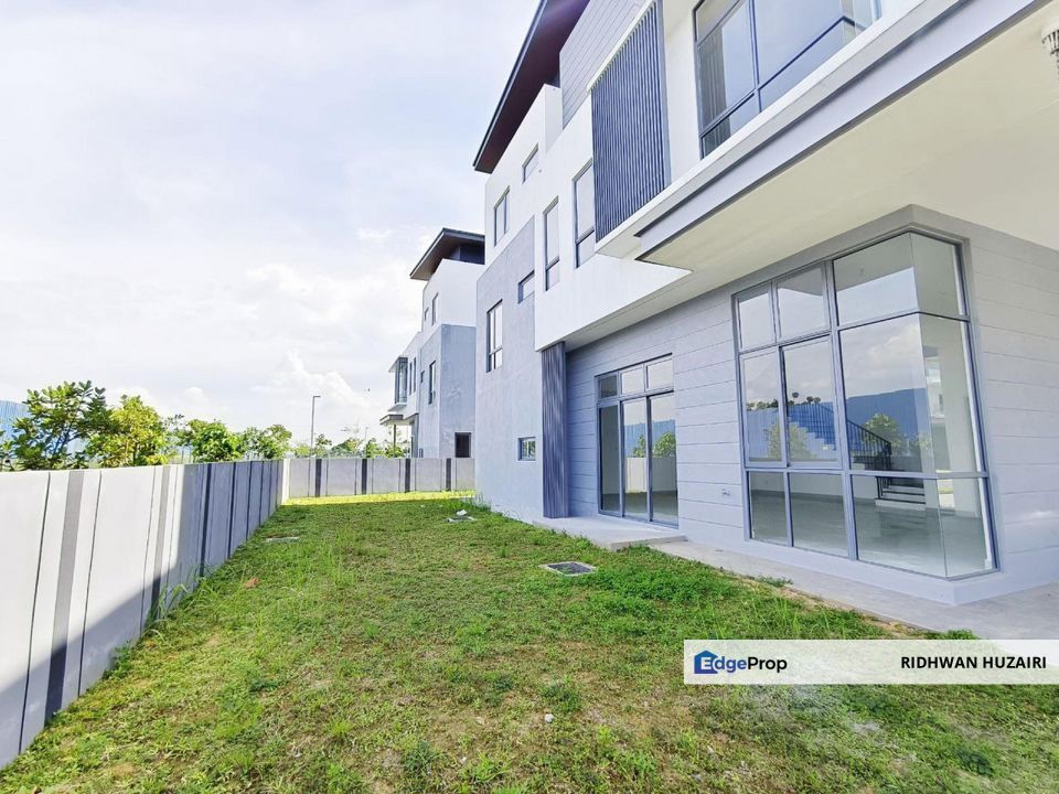 Broadleaf Residence 3 Storey Semi D House For Sale, Selangor, Kota Kemuning