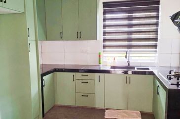 Albury 2, Taman Tasik Senangin