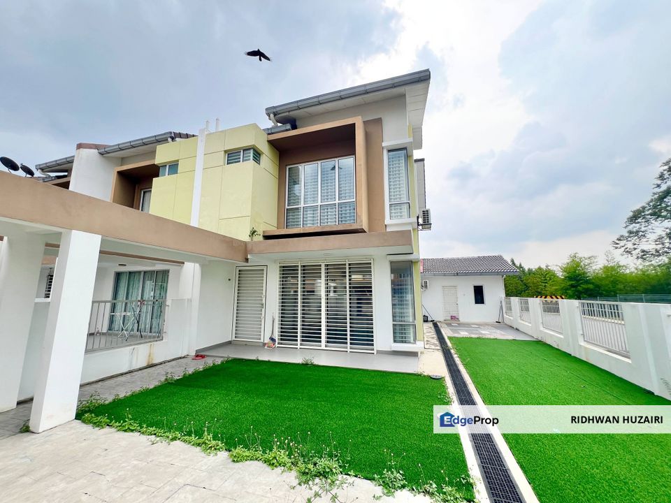 Double Storey Terrace House Pristine 2 Timur Bandar Baru Enstek , Negeri Sembilan, Seremban