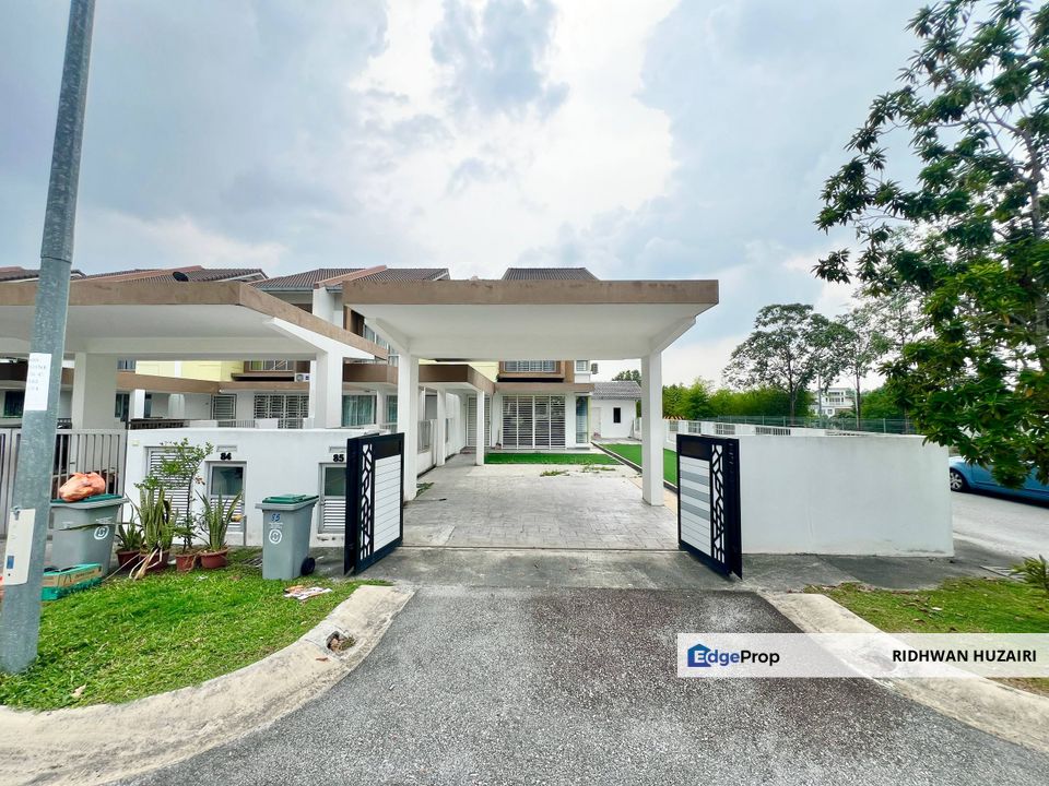 Double Storey Terrace House Pristine 2 Timur Bandar Baru Enstek , Negeri Sembilan, Seremban