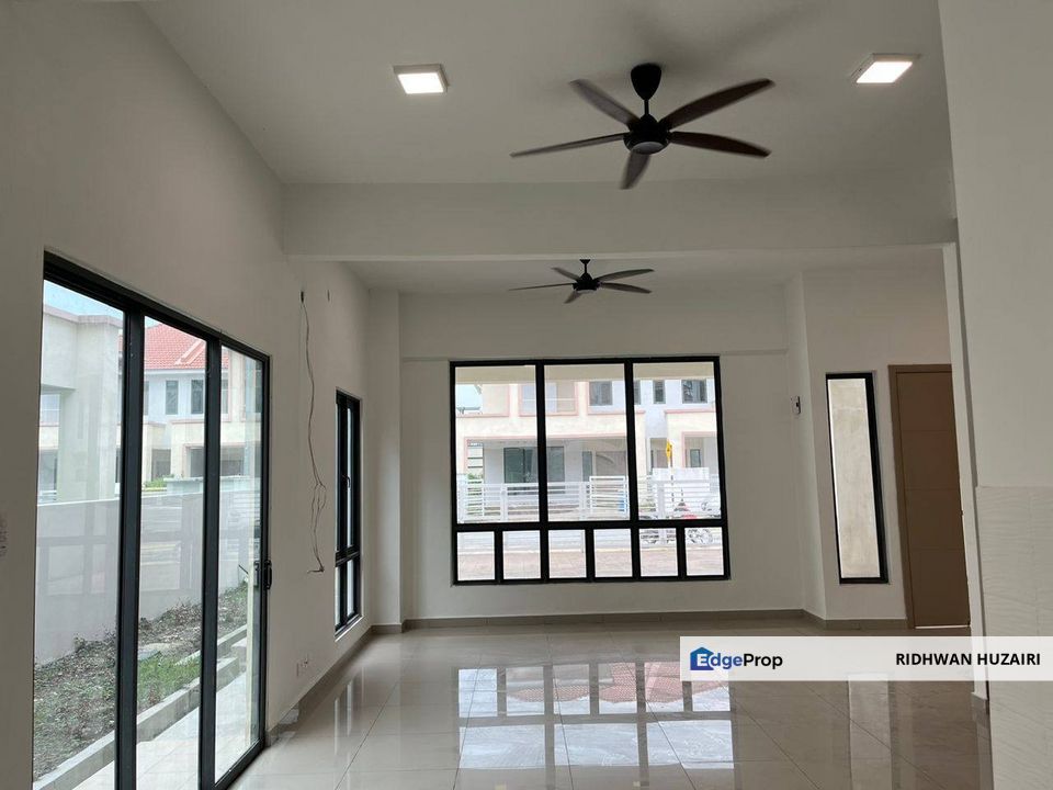 IMHIIS Villa Banting Semi Detached Double Storey Twin Villa, Selangor, Banting