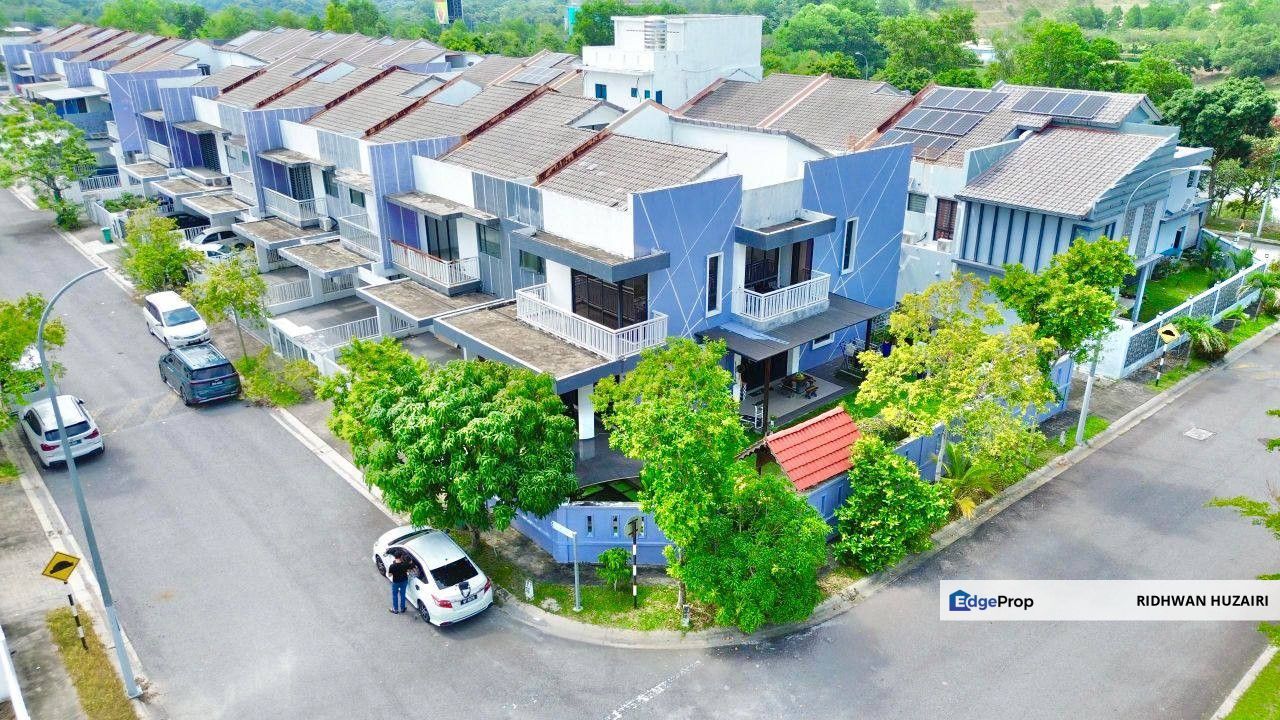 Terresse Bandar Puteri Bangi Double Storey Superlink House, Selangor, Bangi