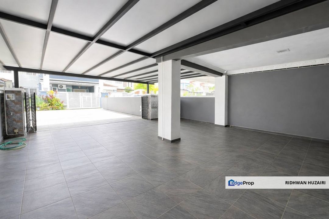 Double Storey Terrace House Parklane Heights Bandar Tasik Puteri, Selangor, Rawang