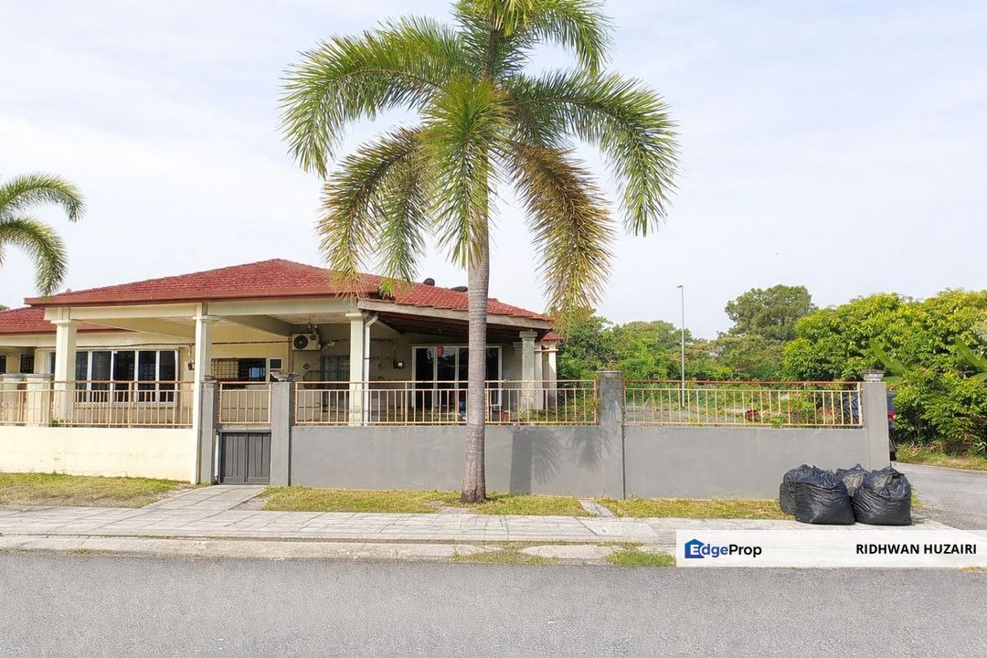 End Lot Single Storey Taman Meru Permai Meru Klang, Selangor, Klang