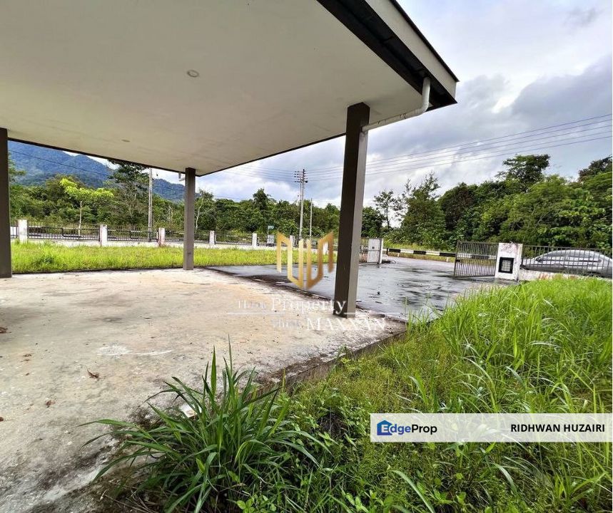 Taman Serapi Maju Double Storey Semi Detached House For Sale, Sarawak, Kuching
