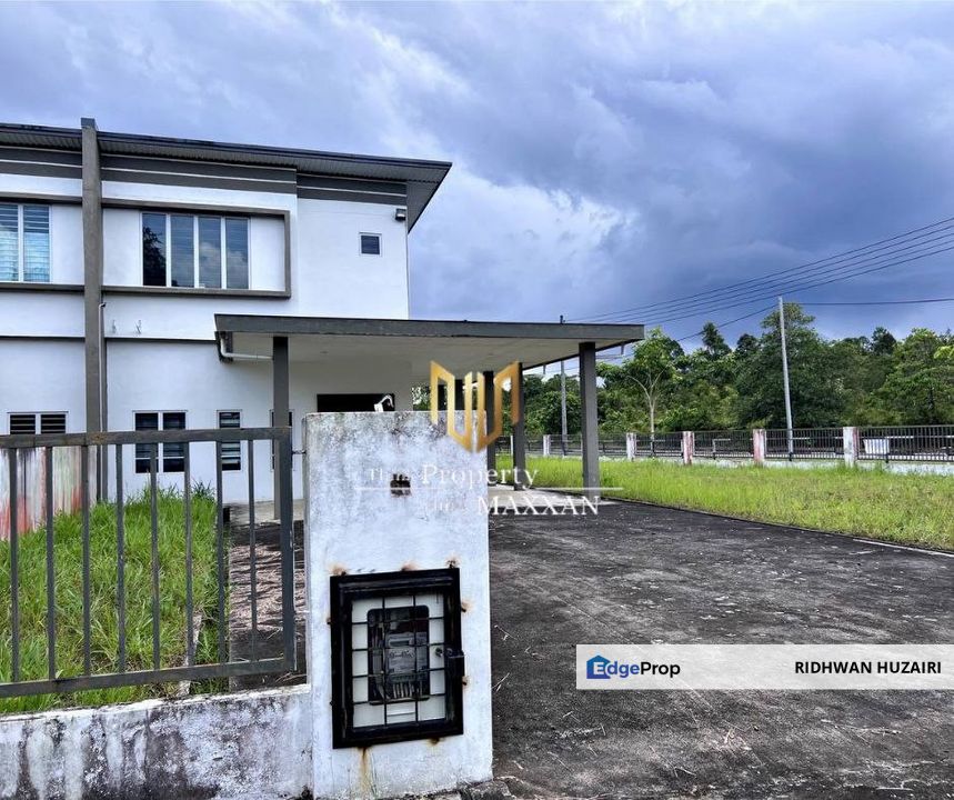 Taman Serapi Maju Double Storey Semi Detached House For Sale, Sarawak, Kuching