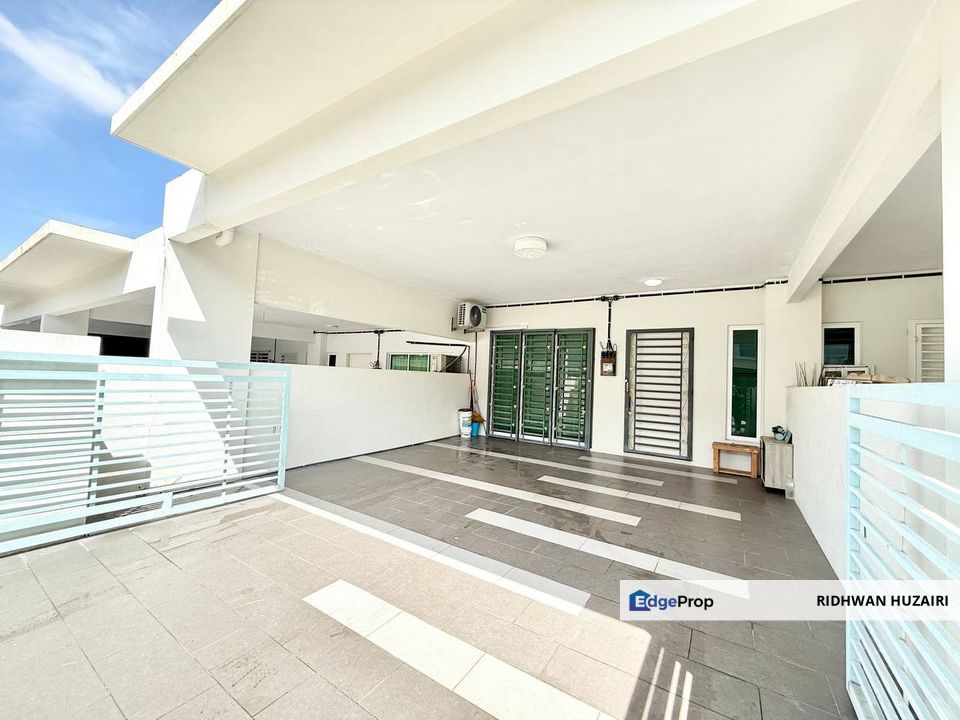 Double Storey Terrace House Hijayu Bandar Sri Sendayan  , Negeri Sembilan, Seremban