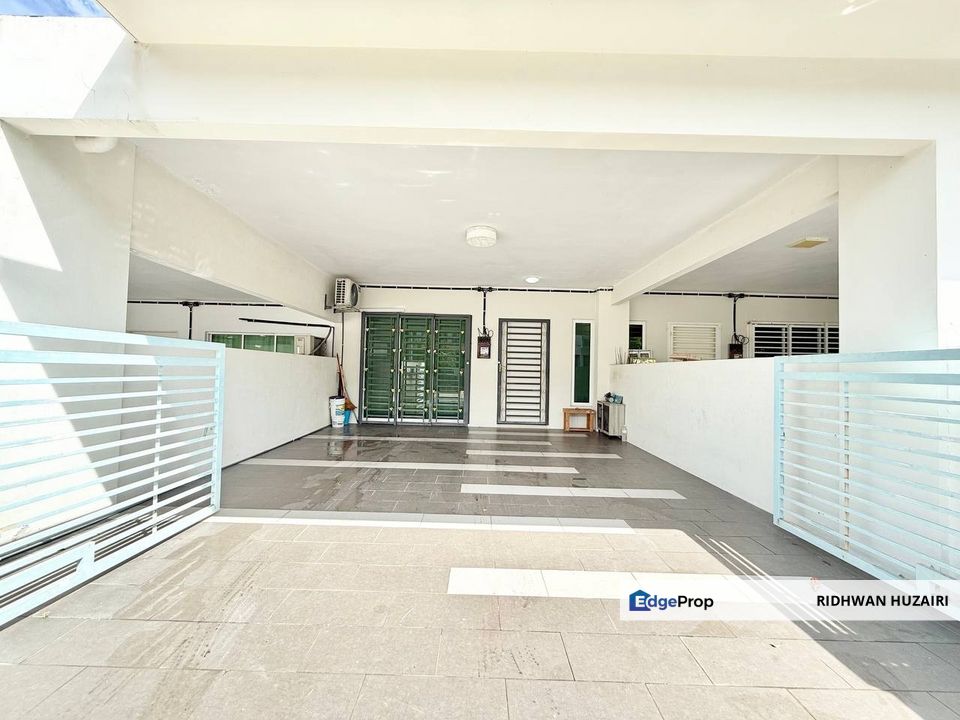 Double Storey Terrace House Hijayu Bandar Sri Sendayan  , Negeri Sembilan, Seremban