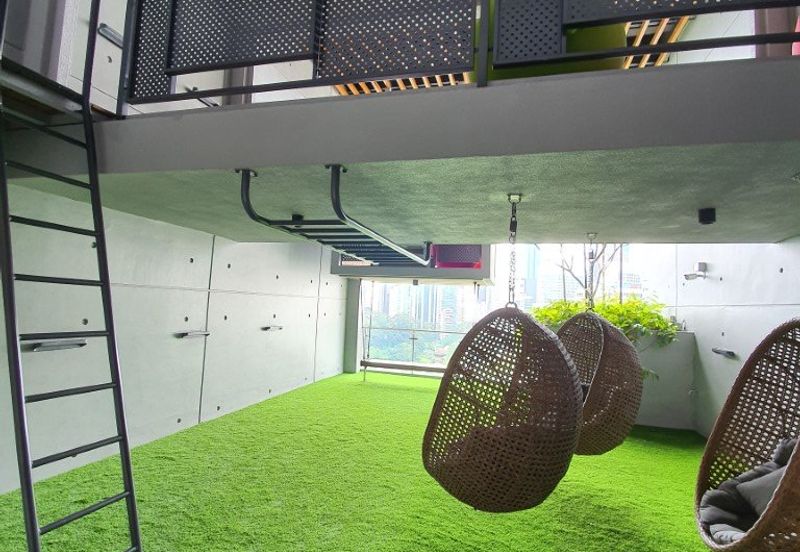 EXSIM | Ceylonz Suites