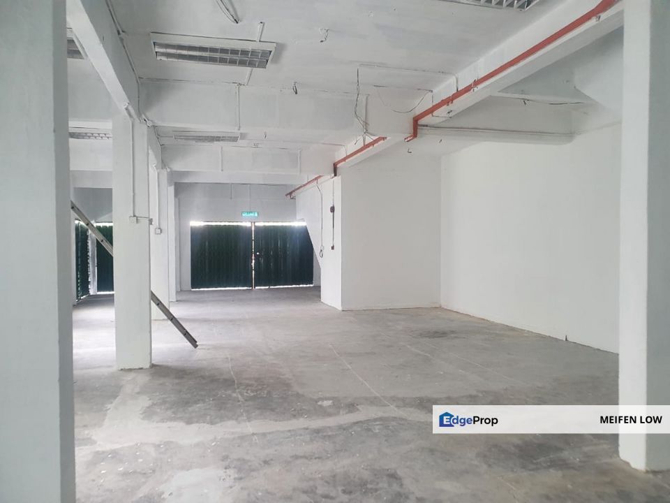 Old Klang Road,KL 4 storey corner shop for SALE for Sale RM4,800,000