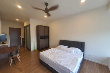 EXSIM | Ceylonz Suites