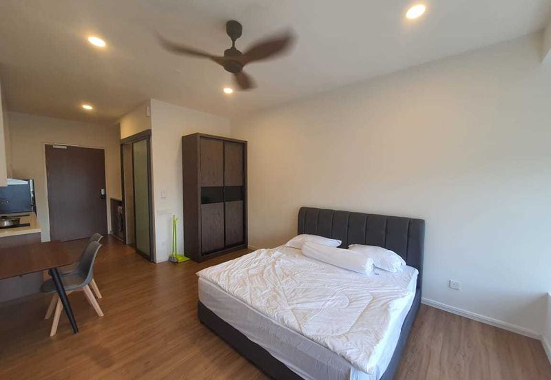 EXSIM | Ceylonz Suites