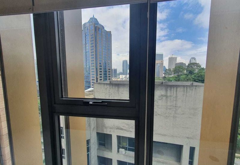 EXSIM | Ceylonz Suites