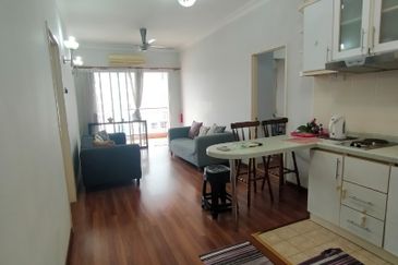Casa Mutiara Service Apartment
