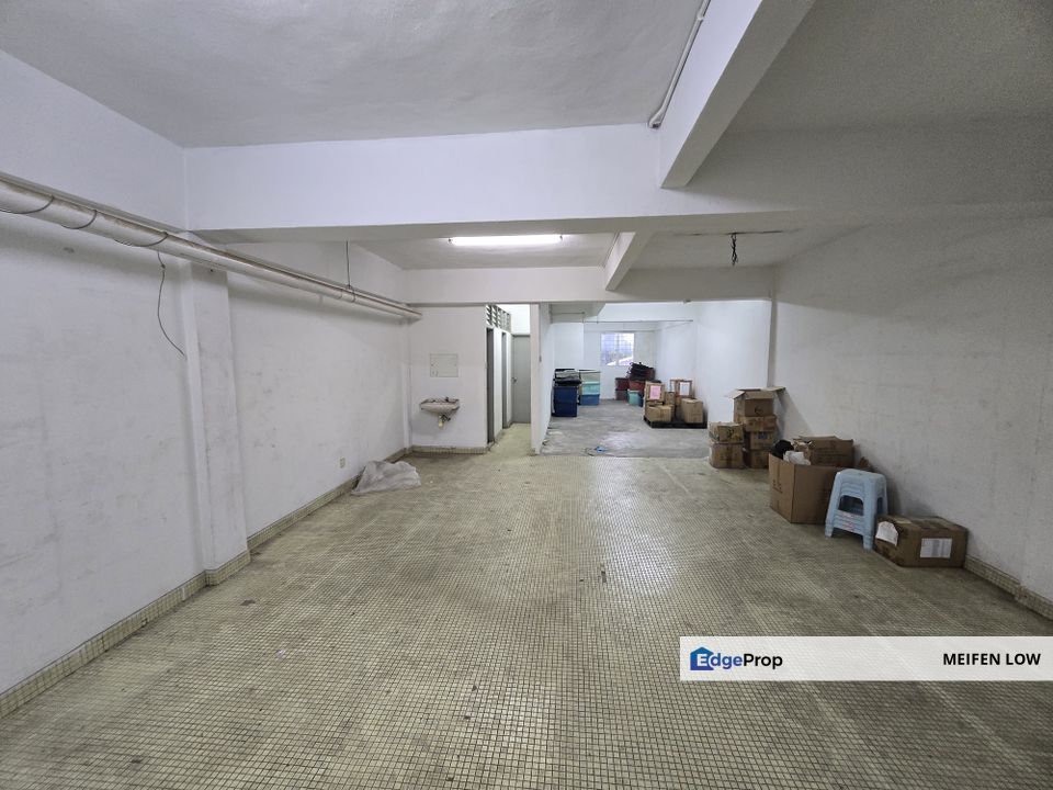 3.5 Storey Shop Office Ampang, Pekan Ampang Besar, Ampang Baru, Selangor, Ampang