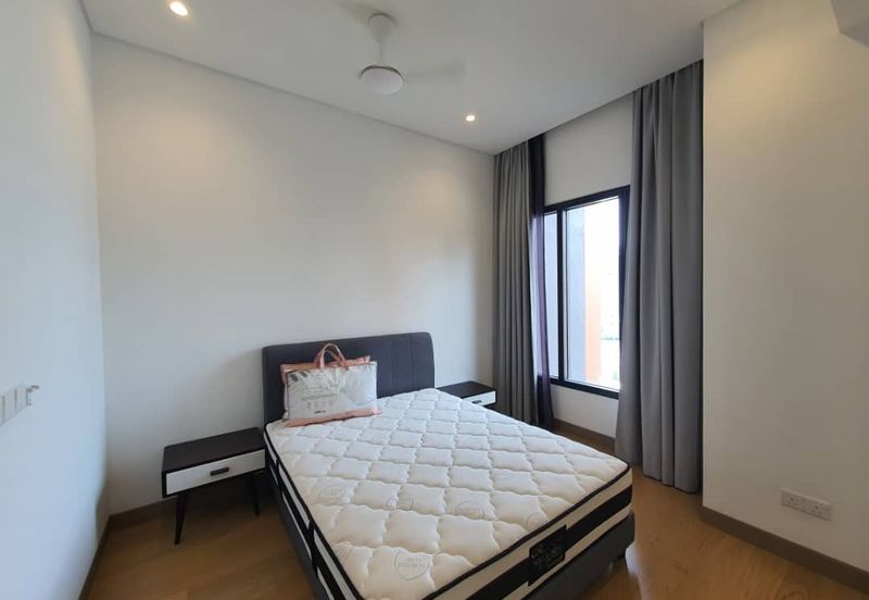 Lucentia Residences @ BBCC