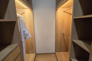 188 Suites Service Apartment