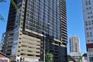 Majestic Residence