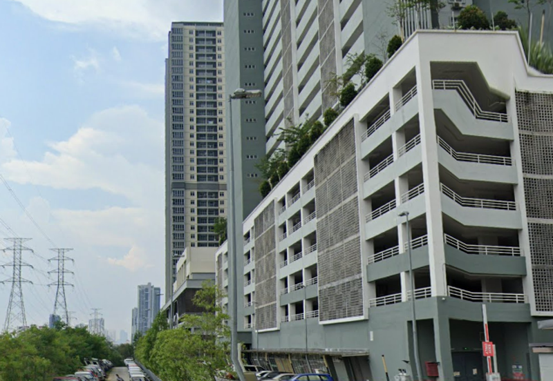 Impiana Sky Residensi @ The Earth