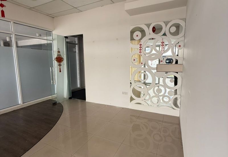 Platinum Mondrian (Pv128)