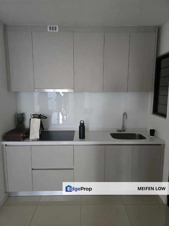 Skyline KL TRX BBCC Lalaport KLCC 850sf Partly furnished, Kuala Lumpur, Pudu