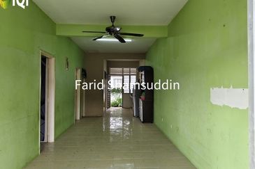 BANDAR SAUJANA PUTRA SP7